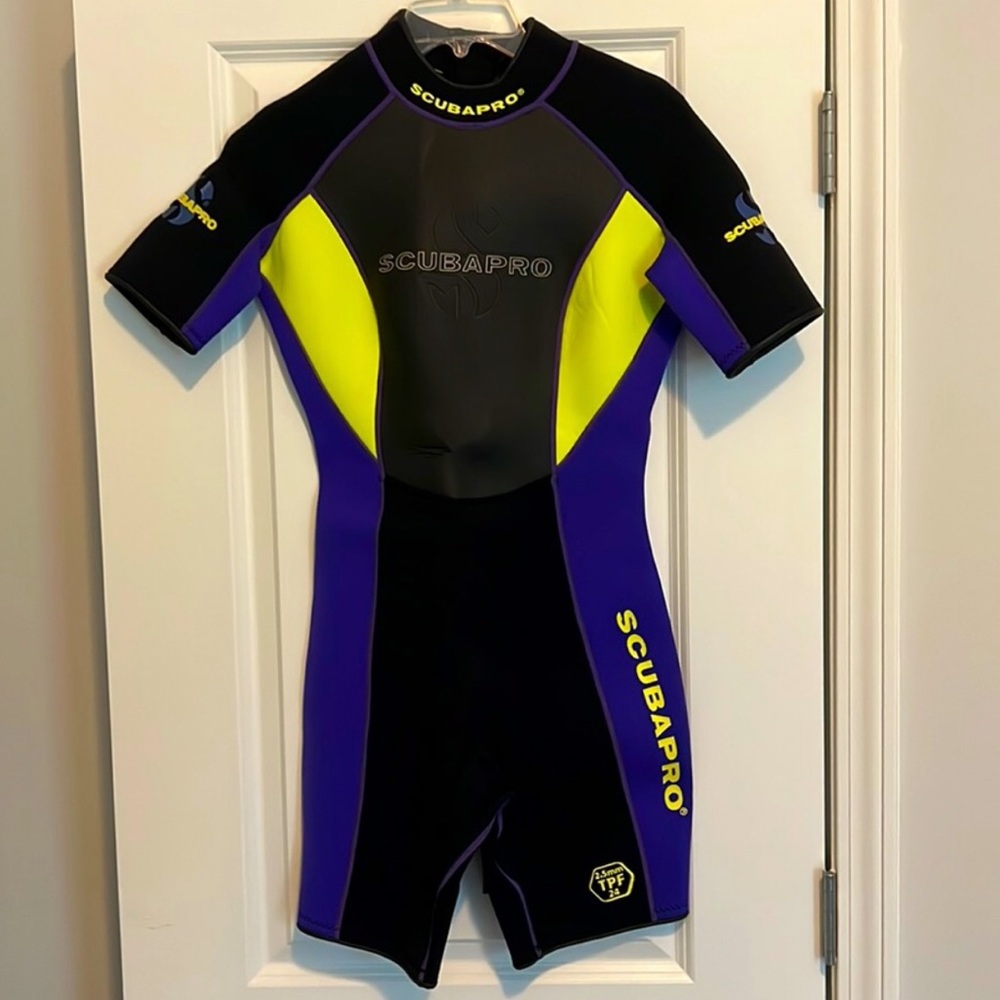 Scuba pro suit